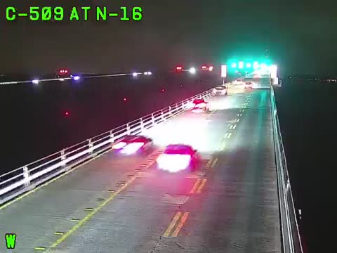 Bay Bridge Mid-Span, Westbound traffic camera