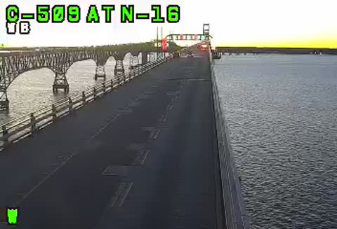 Live Chesapeake Bay Bridge traffic camera