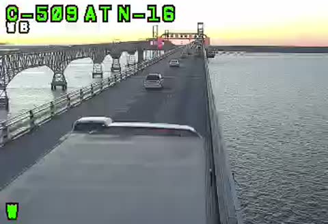 Live Chesapeake Bay Bridge traffic camera