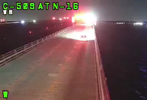 Live Chesapeake Bay Bridge traffic camera