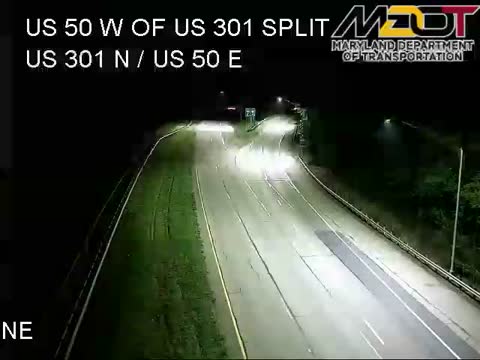 US 50 at the US 301 Split: live Chesapeake Bay Bridge traffic camera (US 50/301, Maryland)